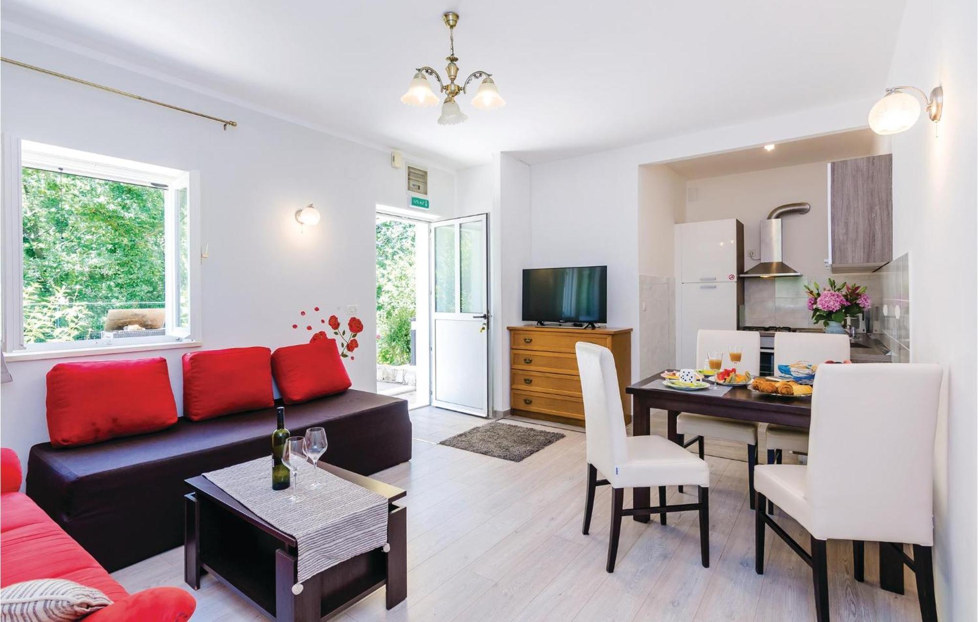 Pet Friendly Apartment In Bosanka With Kitchen Ragusa Esterno foto