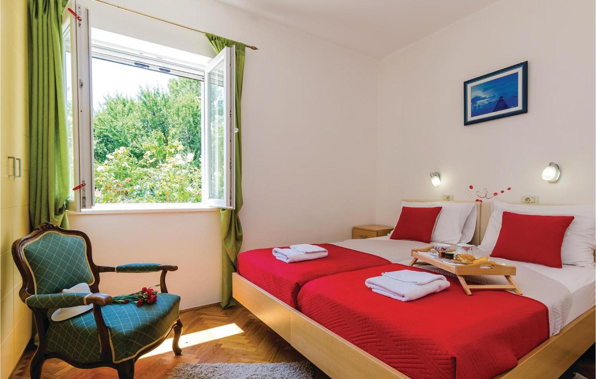 Pet Friendly Apartment In Bosanka With Kitchen Ragusa Esterno foto